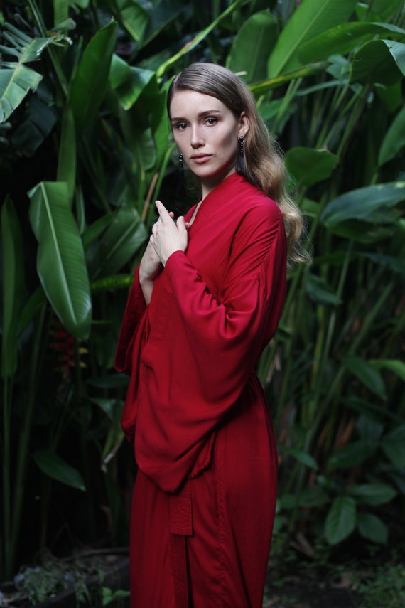 Red Rayon Kimono Dress, Japanese Style Robe, Wide Collar, Matching Belt