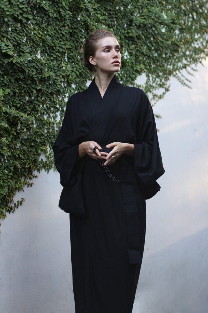 Black Kimono Dress, Japanese style, Long Robe, Short cape, free size