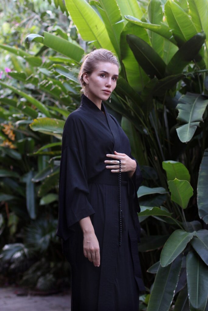 Black Kimono Dress, Japanese style, Long Robe, Short cape, free size